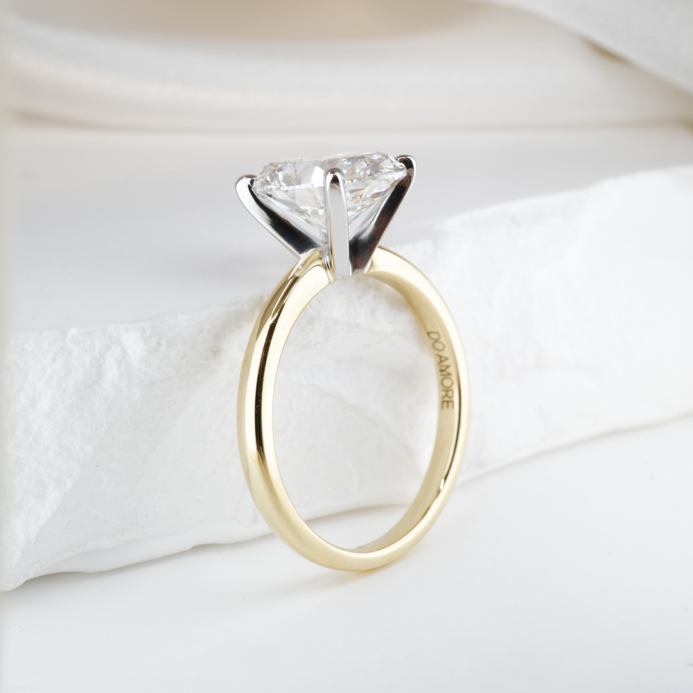 Asha-Oval-Lab-Diamond-3.00-carat-11.29-x-8.18-x-5.09mm-18k-YG