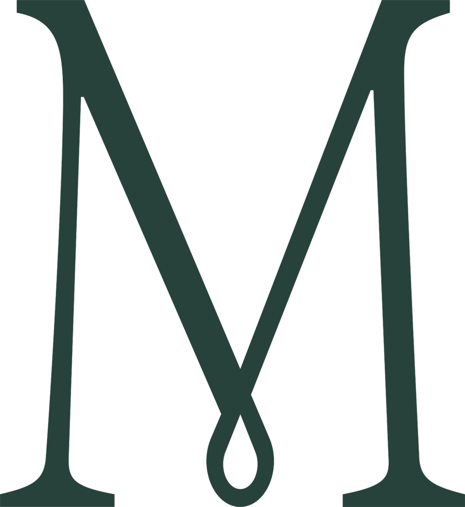 Do Amore Logo in Jade