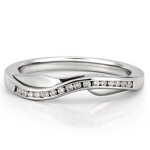 Platinum-Ribbon-Wedding-Band