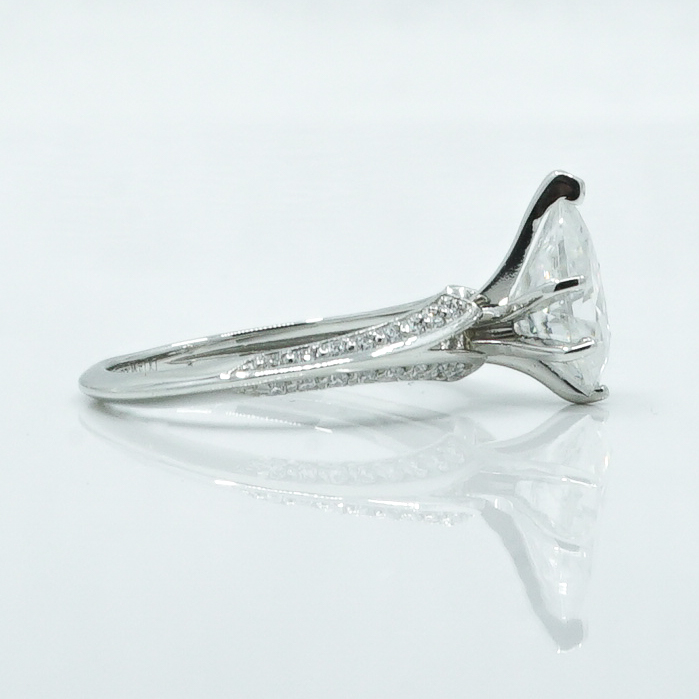 split-shank-engagement-ring.jpg split-shank-engagement-ring