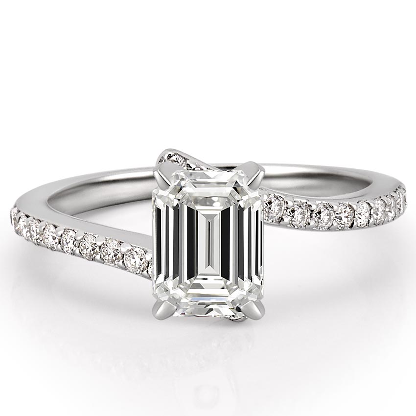 unique-emerald-cut-platinum-ring