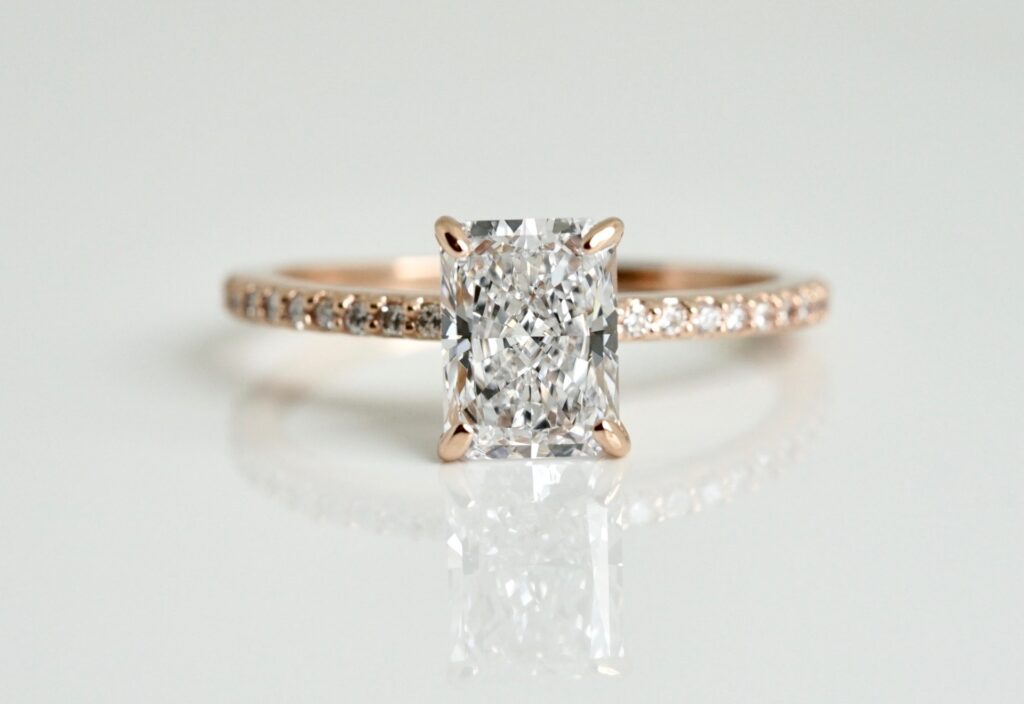 Radiant cut diamond in rose gold