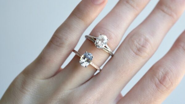 comparison-of-moissante-and-white-sapphire-engagement-rings-diamond-alternatives