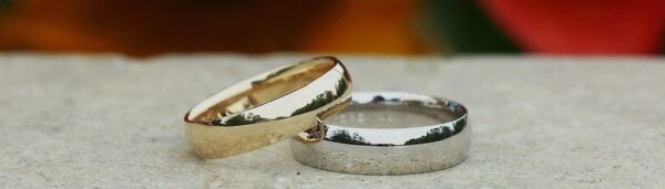 gold-and-platinum-rings