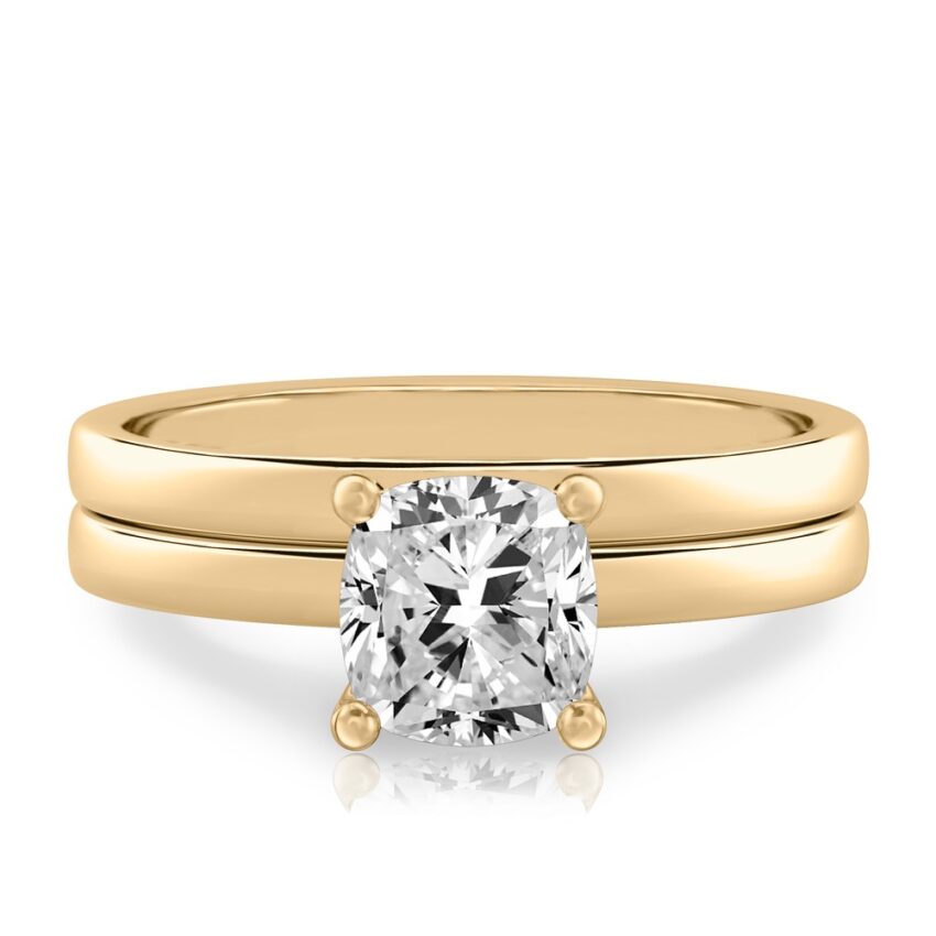 cushion cut diamond basket setting engagement ring set yellow gold