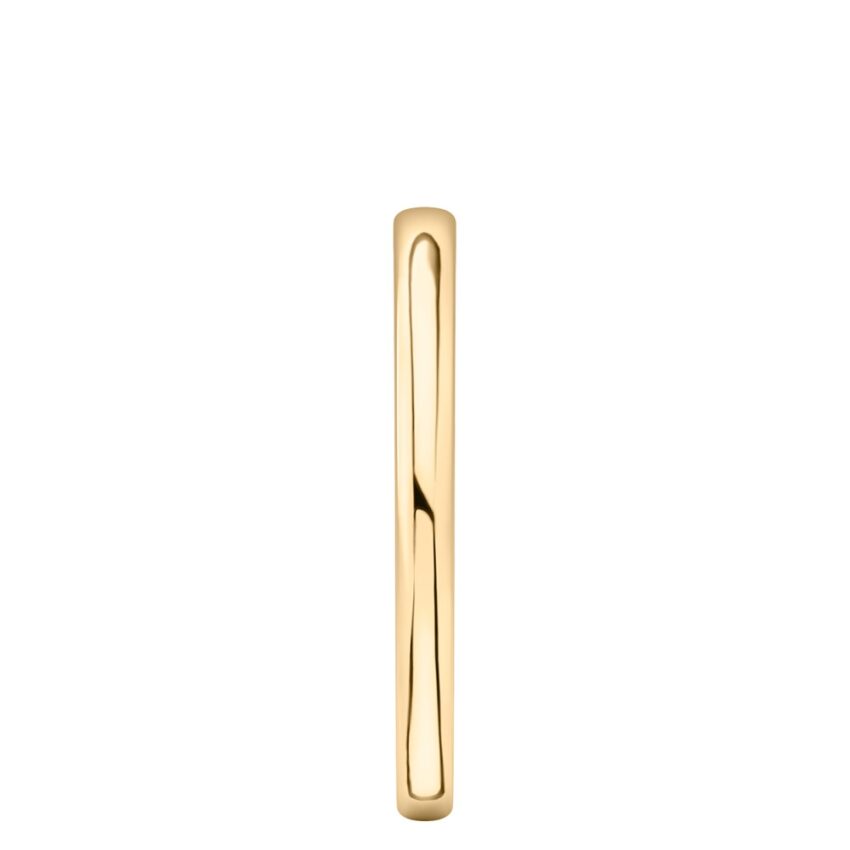 Side view of 2mm wedding band in yellow gold