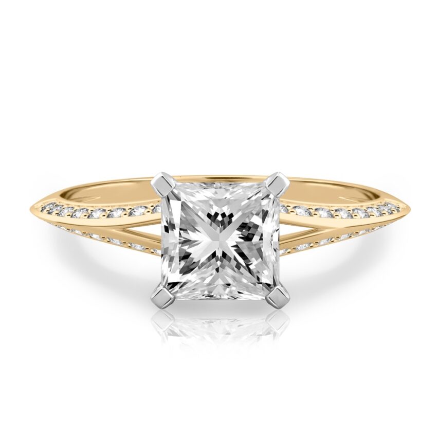 princess cut diamond split shank knife edge engagement ring in yellow gold