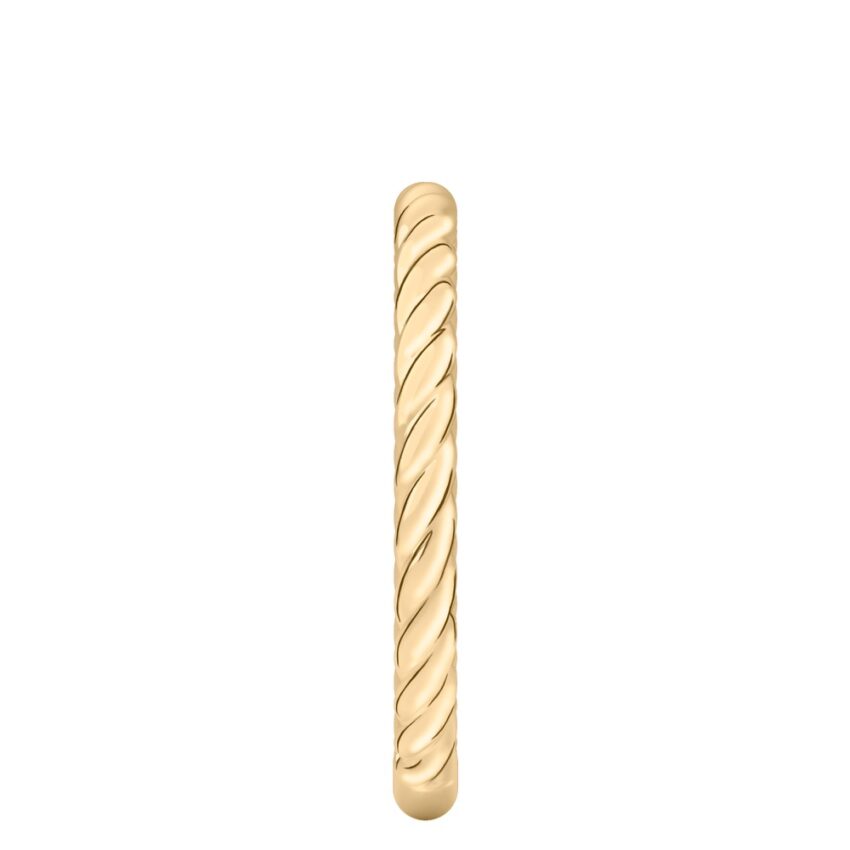 Side view of cable wedding ring in yellow gold