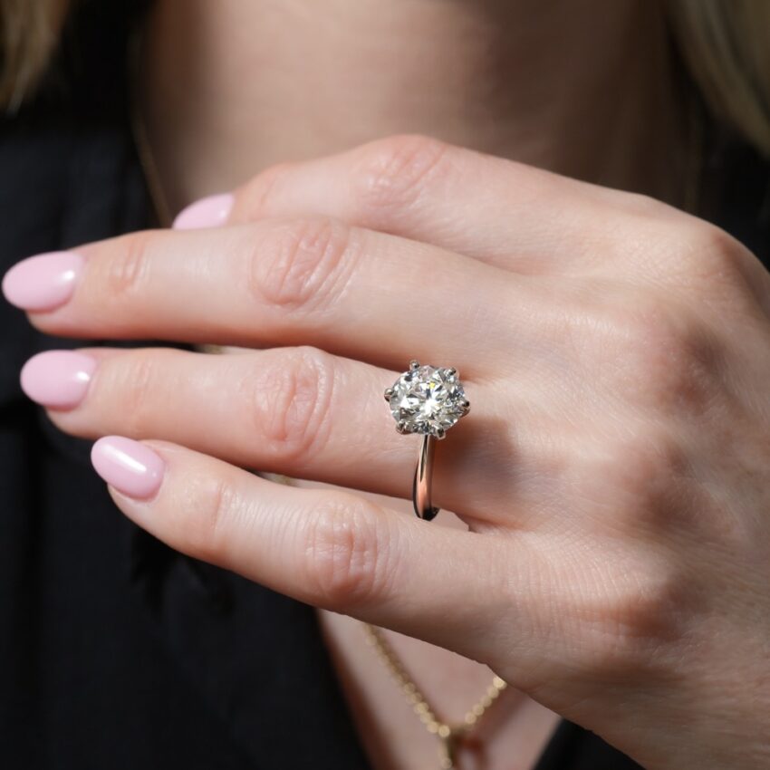 Video of margot six prong engagement ring in lifestyle
