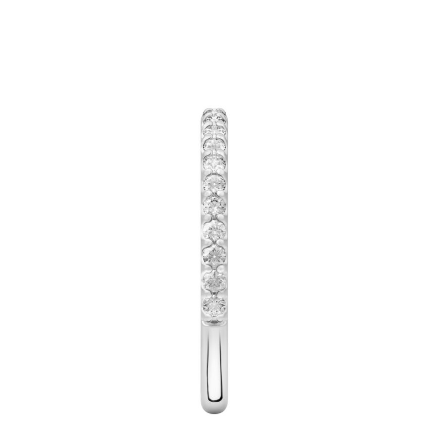 Side view of diamond wedding band in platinum