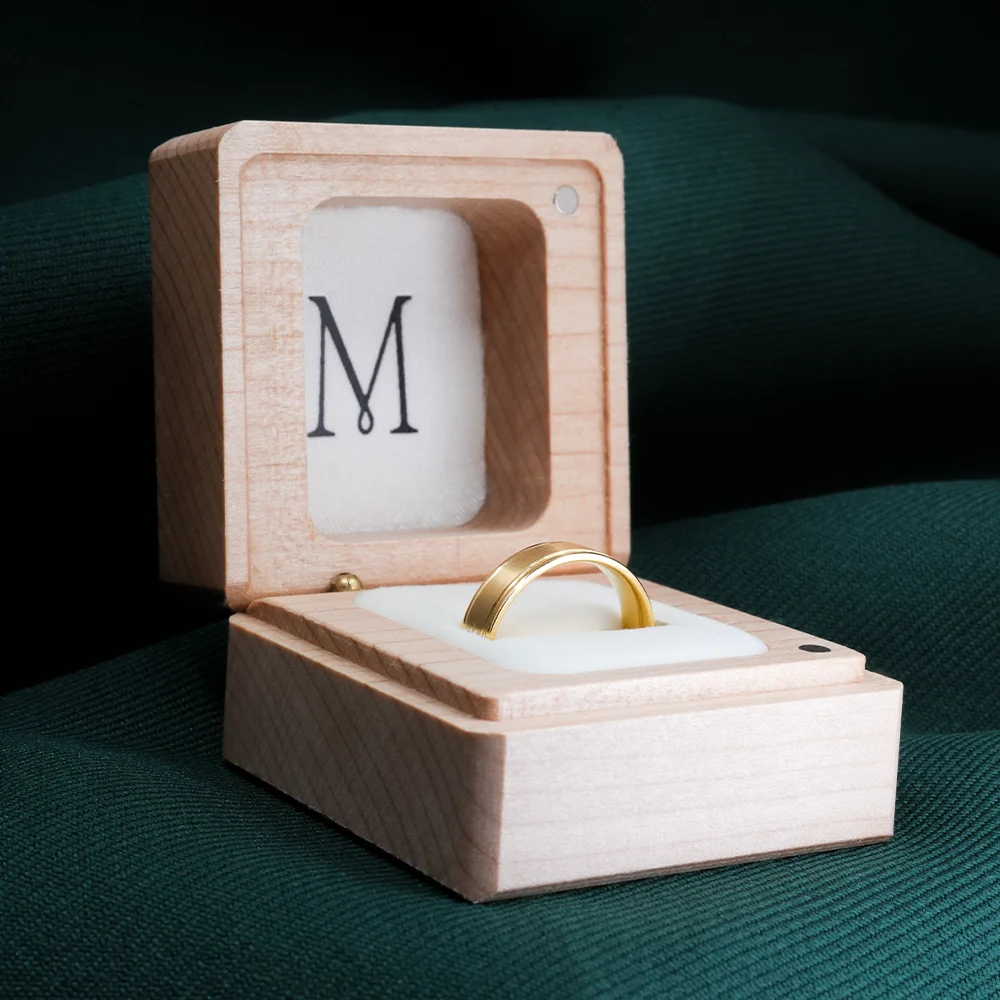 mens-wedding-band-sustainable-packaging-doamore1